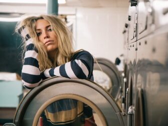10 smarte vasketøjskurve, der gør din hverdag lettere
