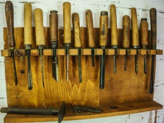 Værktøjer til trædrejning: Hvad du har brug for og hvordan du bruger dem