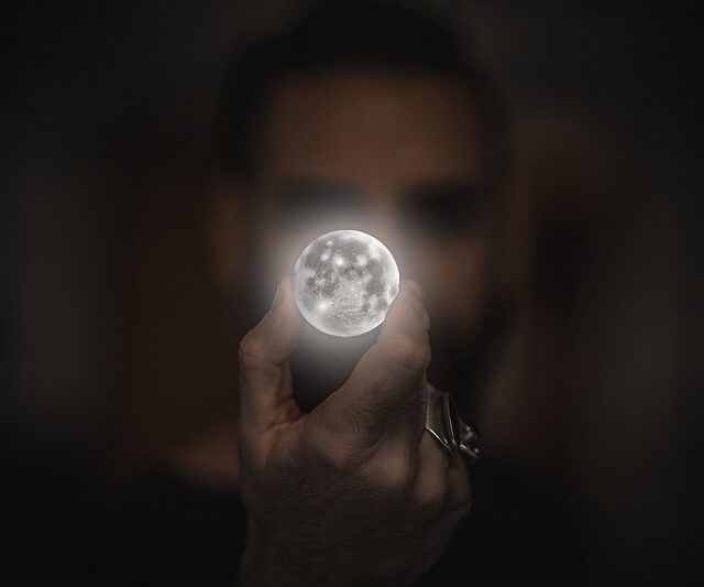 Fuldmånen: En gennemgang af, hvad du bør vide